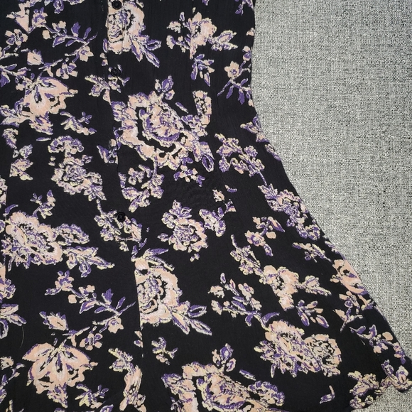Billabong Floral Romper - Picture 6 of 12